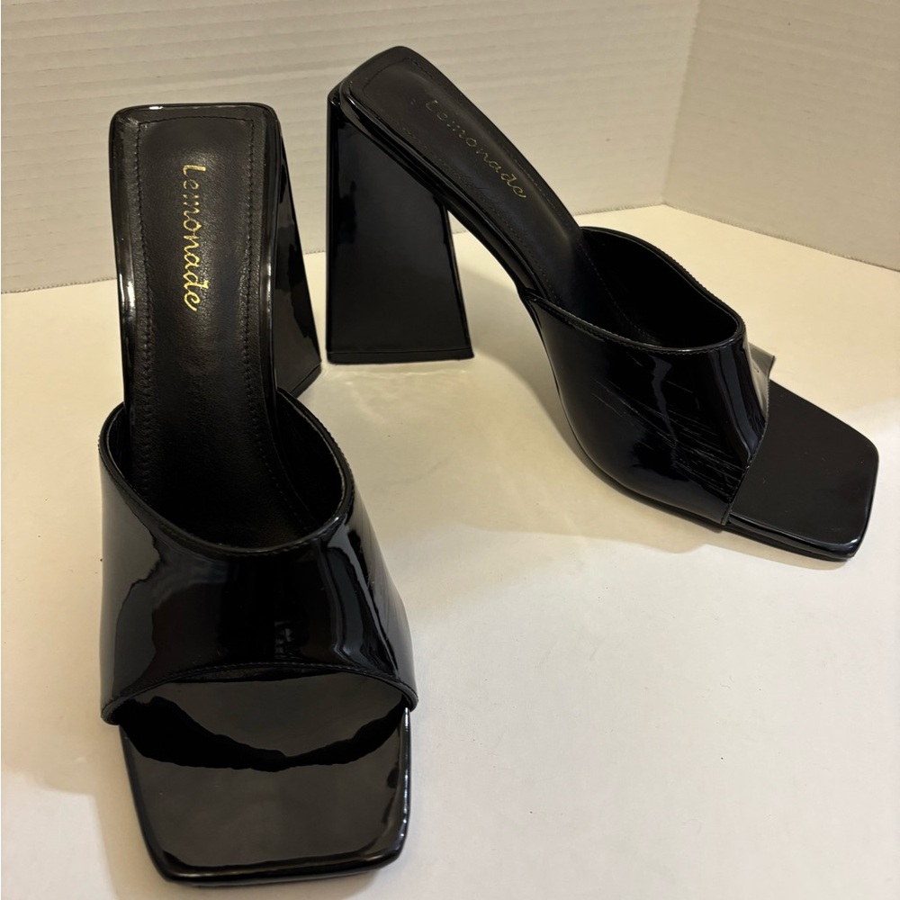 🔵LEMONADE Patent Faux Leather Black Block Heeled Mules - Picture 6 of 11